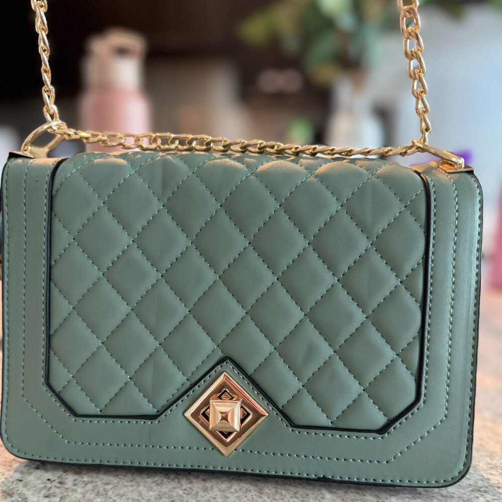 Quilted Crossbody Bag for Women